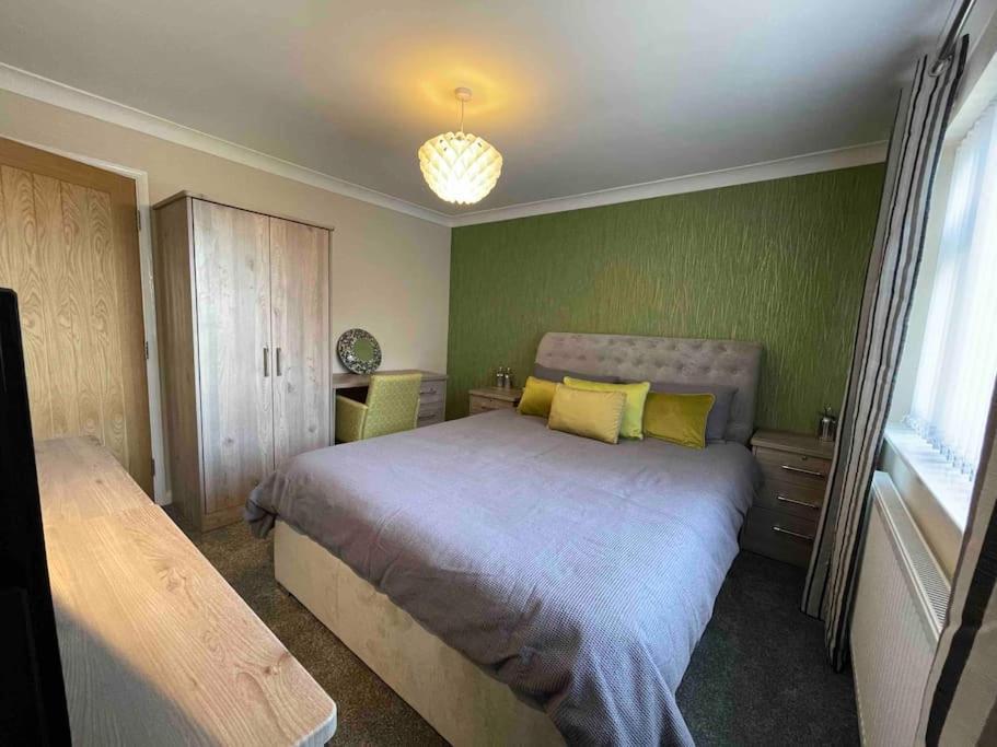 Lodge In The Heart Of Bourne Thurlby Exterior foto